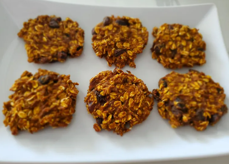 Pumpkin Raisin Oatmeal Cookies